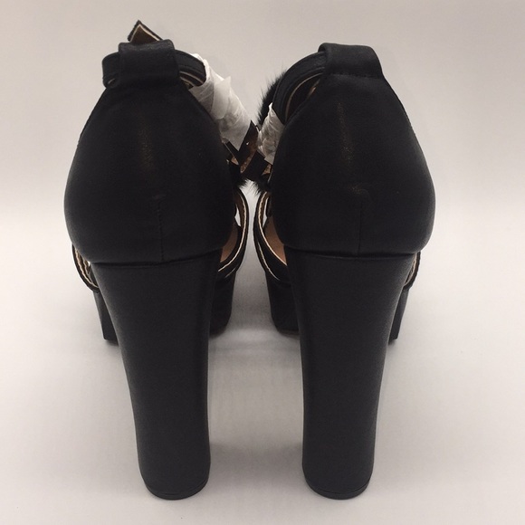 Qupid Woman’s Beat-58X Black Platform Chunky Heels Rabbit Fur Size 7 - Picture 7 of 14
